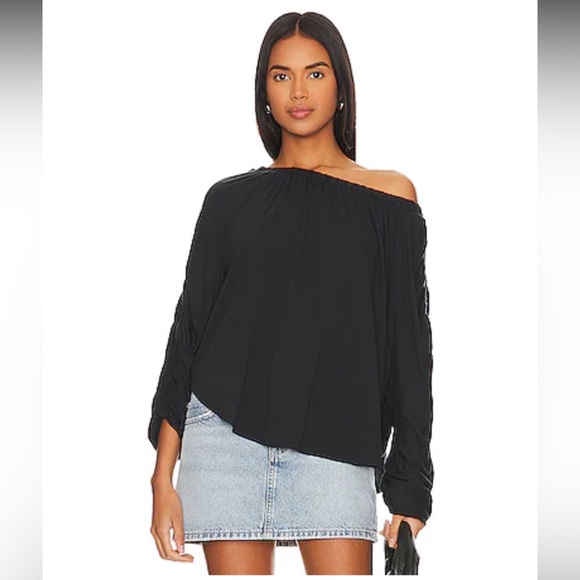 Free People Tops - We the Free Care Free People Serenade Tee in Black